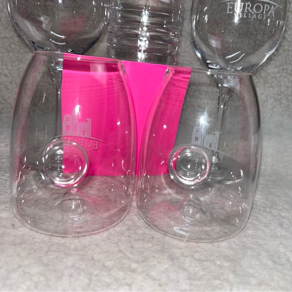 Europa Village 4 set wine glasses stemless thumb divot & tall - Picture 7 of 9